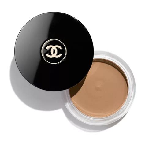 chanel bronzing makeup base|Chanel universal bronzer boots.